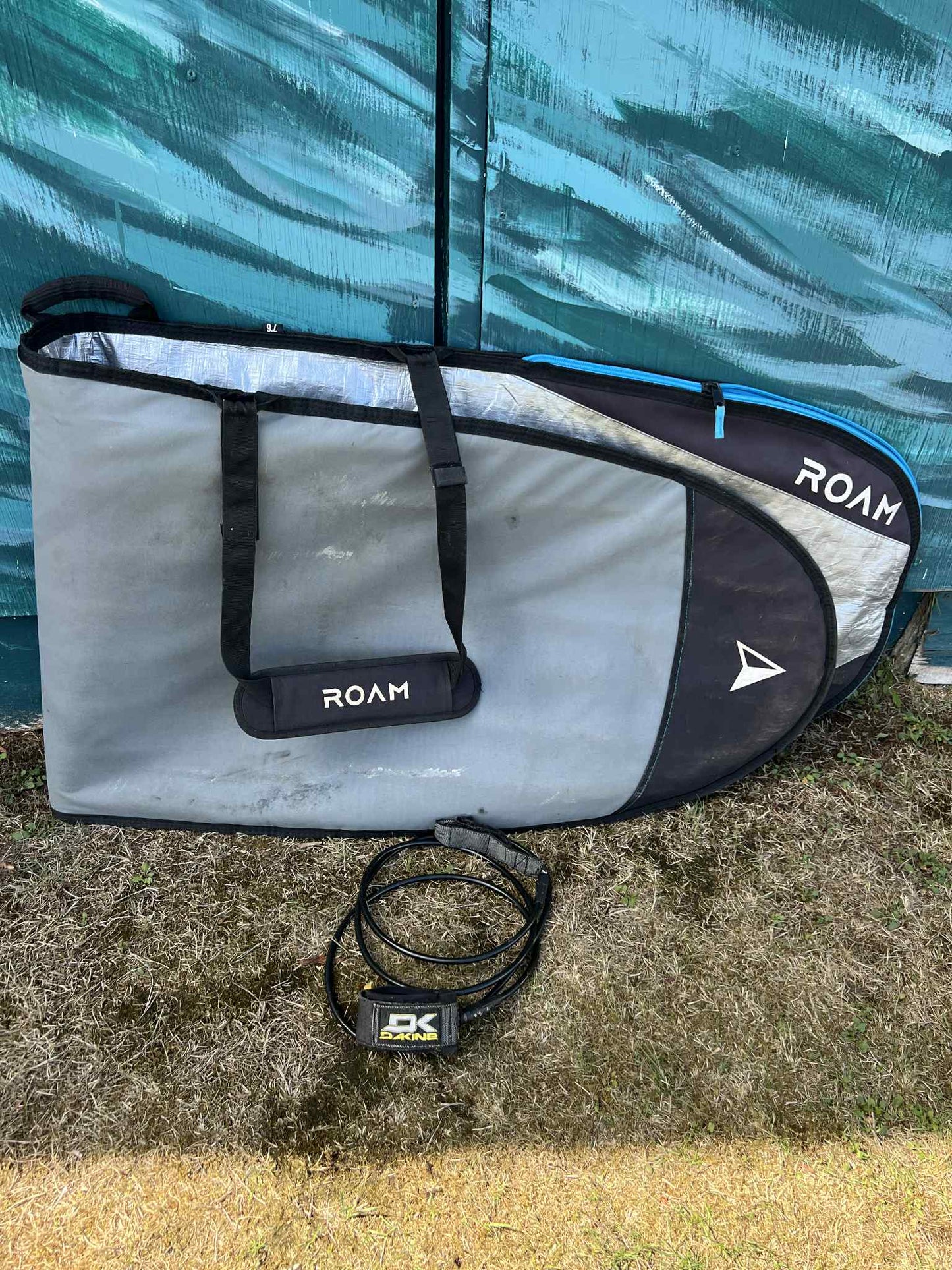 USED Gary Handel 7'6" Mid-Length Shortboard Surfboard - Bag & Leash