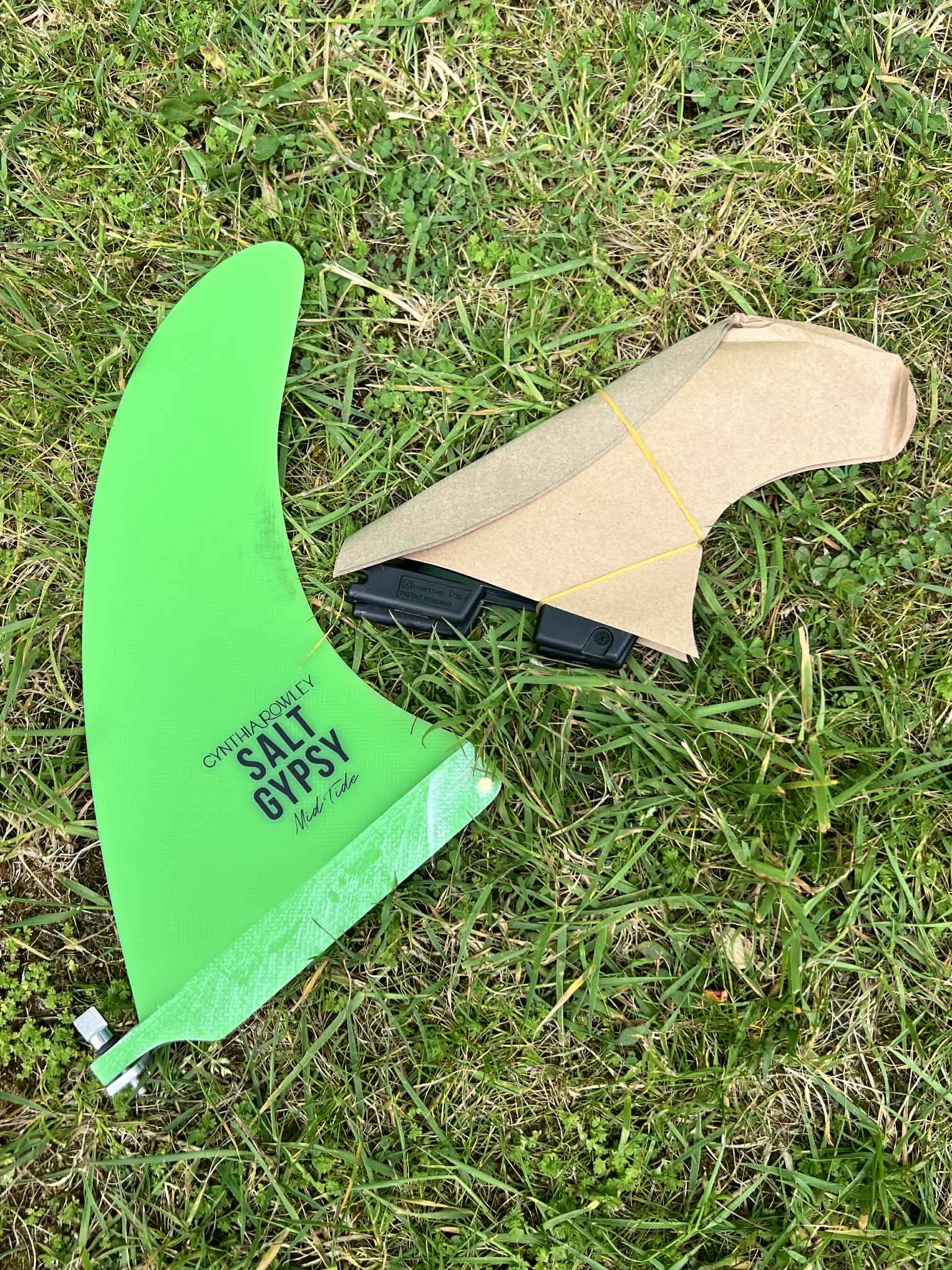 Salt Gypsy 7'0" Cynthia Rowley "Mid Tide" Mid-Length Longboard Surfboard - Fins 