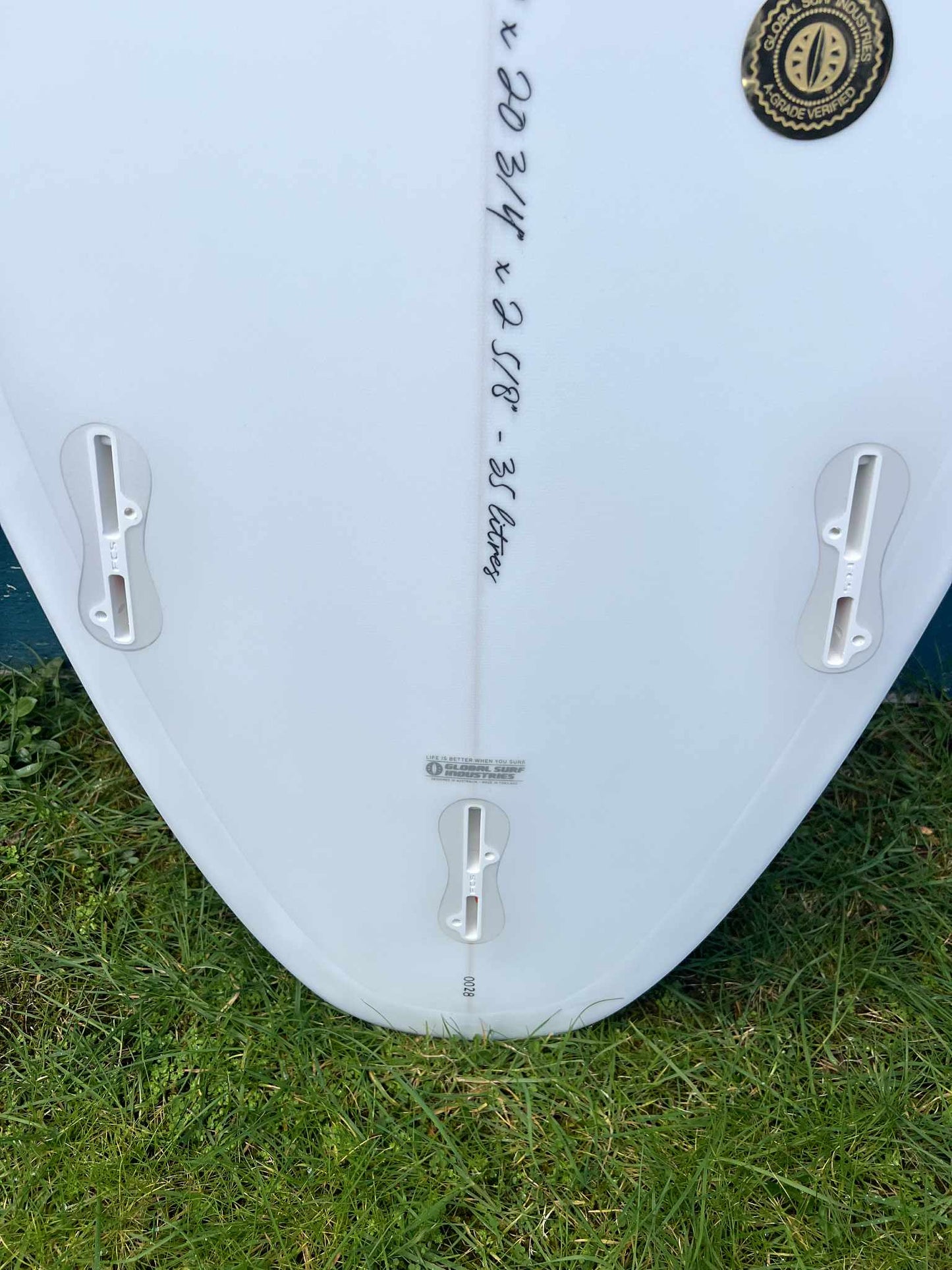 Salt Gypsy 5'10" "Chi Chi" Shortboard Surfboard