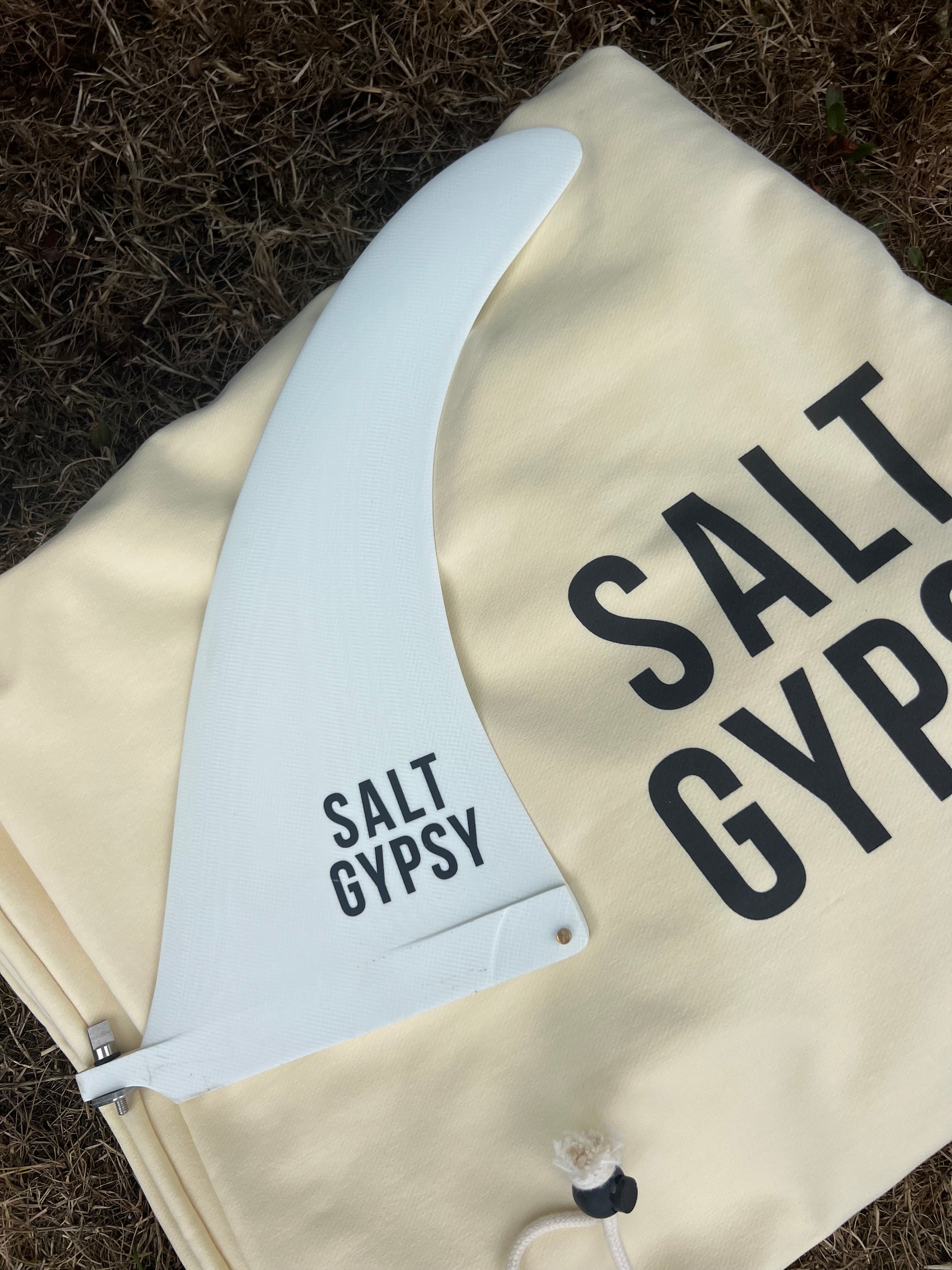 Salt Gypsy 9'0" Dusty Longboard Surfboard - fin & sock