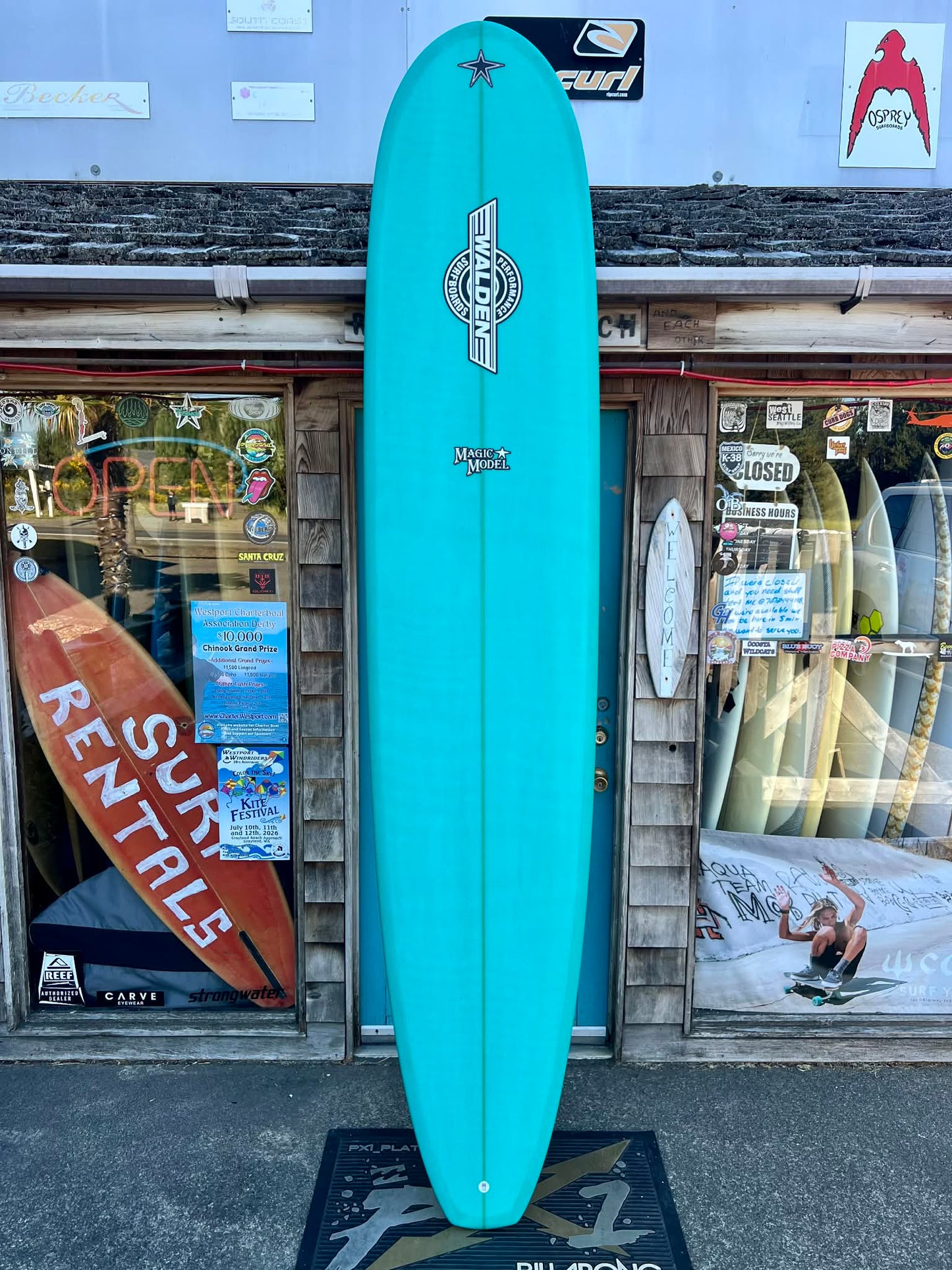 Walden 9'0" "Magic Model" Longboard Surfboard