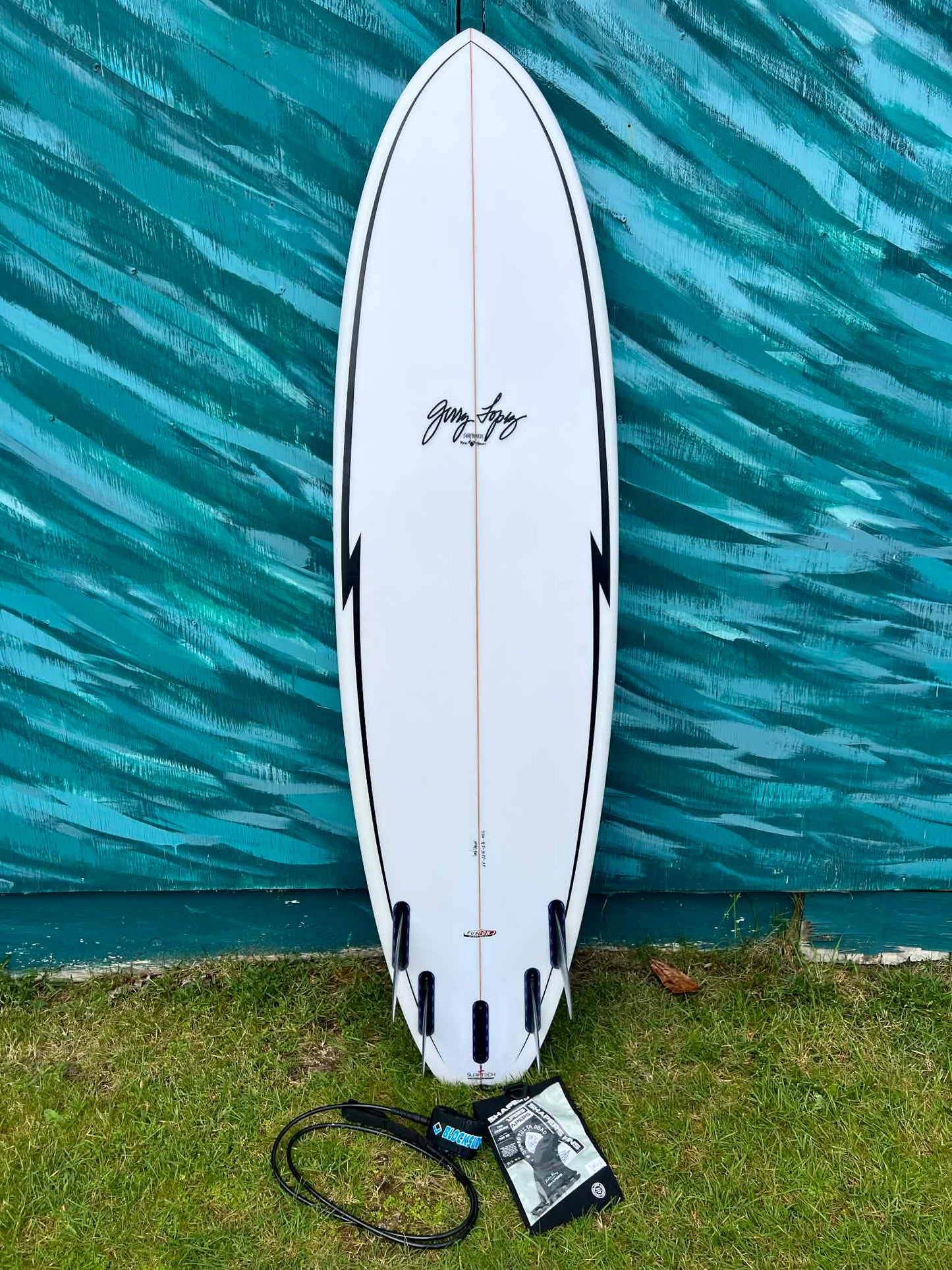 Used LIKE NEW Gerry Lopez 6'6" "Little Darlin" Shortboard Surfboard - Bottom