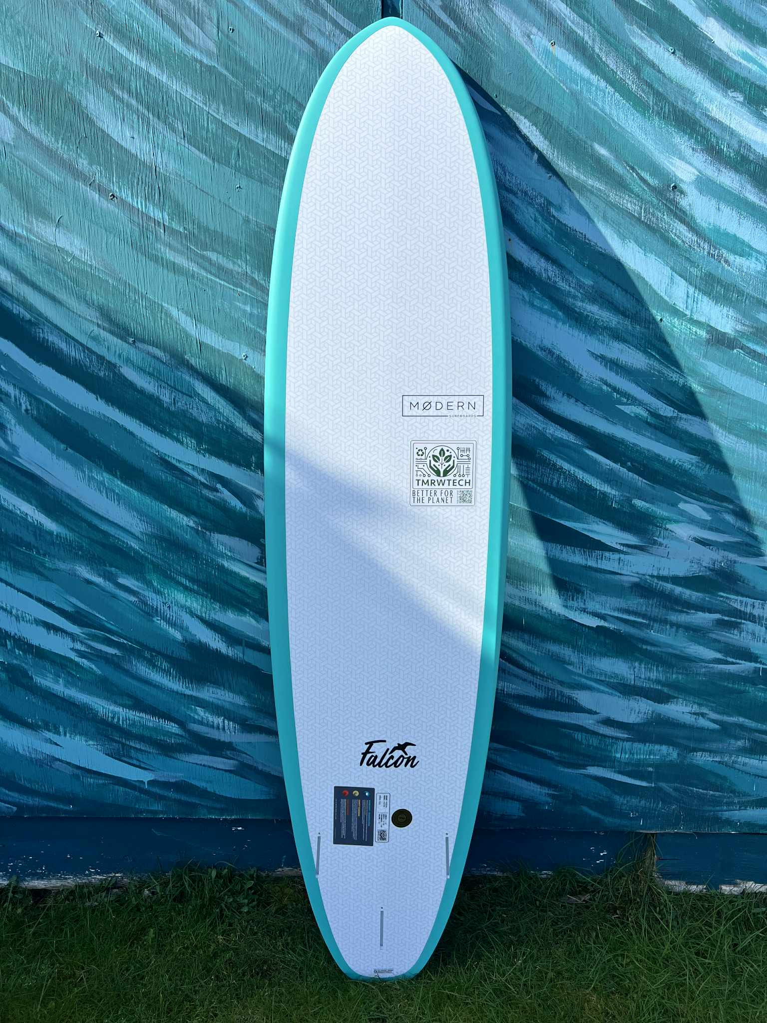 Modern 7'6" "Falcon" Mid-length Longboard Shortboard Surfboard - Bottom 