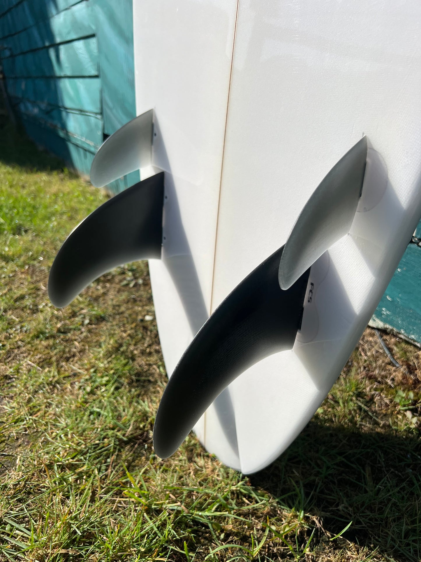 Osprey 6'2" Twinzer Shortboard Surfboard - fins