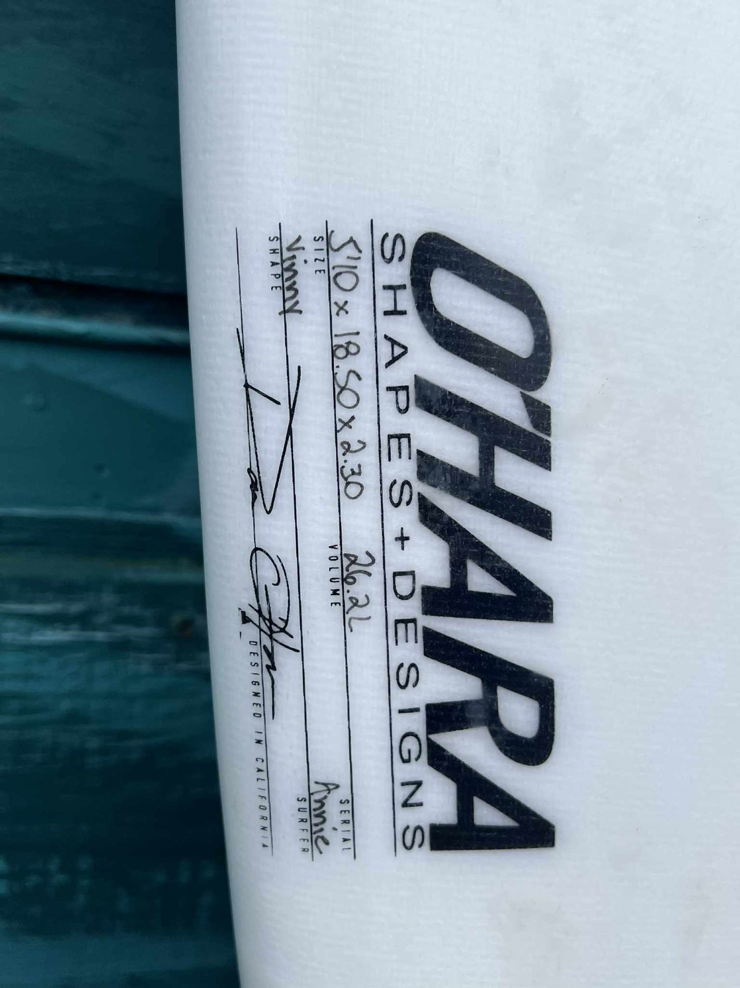 USED SOLID "Vinny" 5'10" Round Tail Shortboard Surfboard - dims